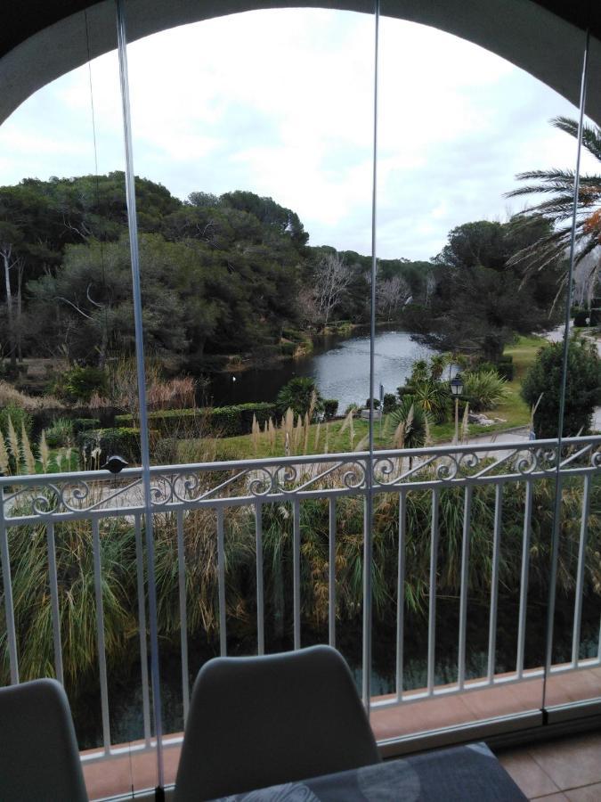 Apartment T2 Avec Piscine A 100 M De La Six-Fours-les-Plages